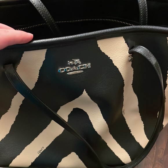 Coach bag - Picture 4 of 7